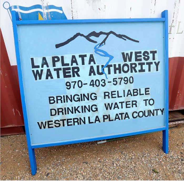 LPWWA sign indicating water is available.