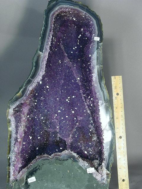 An amethyst
            cathedral geode