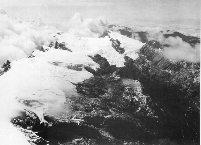 Glaciers on the island of New Guinea in 1936.