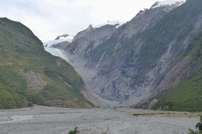 A 2014 photo showing where the Franz Josef Glacier used
            to be.