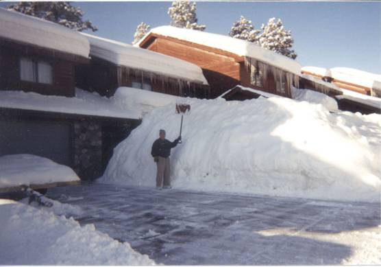 A
            photo outside the author's home where sometimes a little
            snow falls in the winter